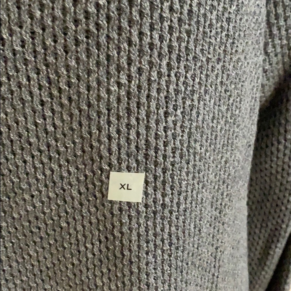 Sweater - Picture 2 of 5